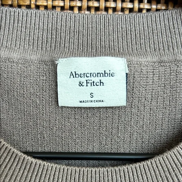 Abercrombie & Fitch Taupe Ribbed Tank Top - Picture 2 of 2
